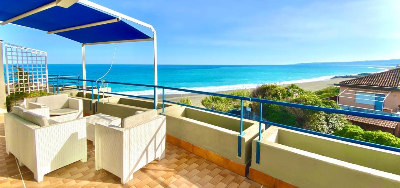 Апартаменты The Dream - Seafront Loft Джардини-Наксос Экстерьер фото